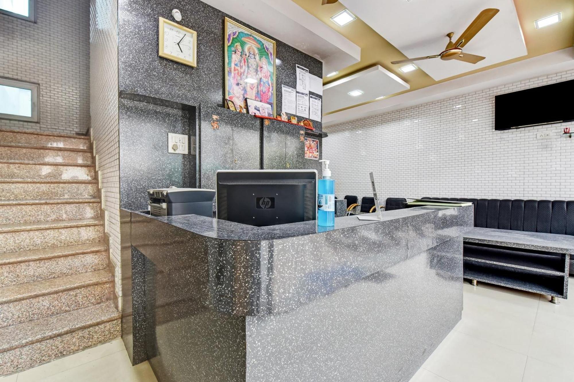 Hotel O Eleven Hotel & Banquet كوتا المظهر الخارجي الصورة