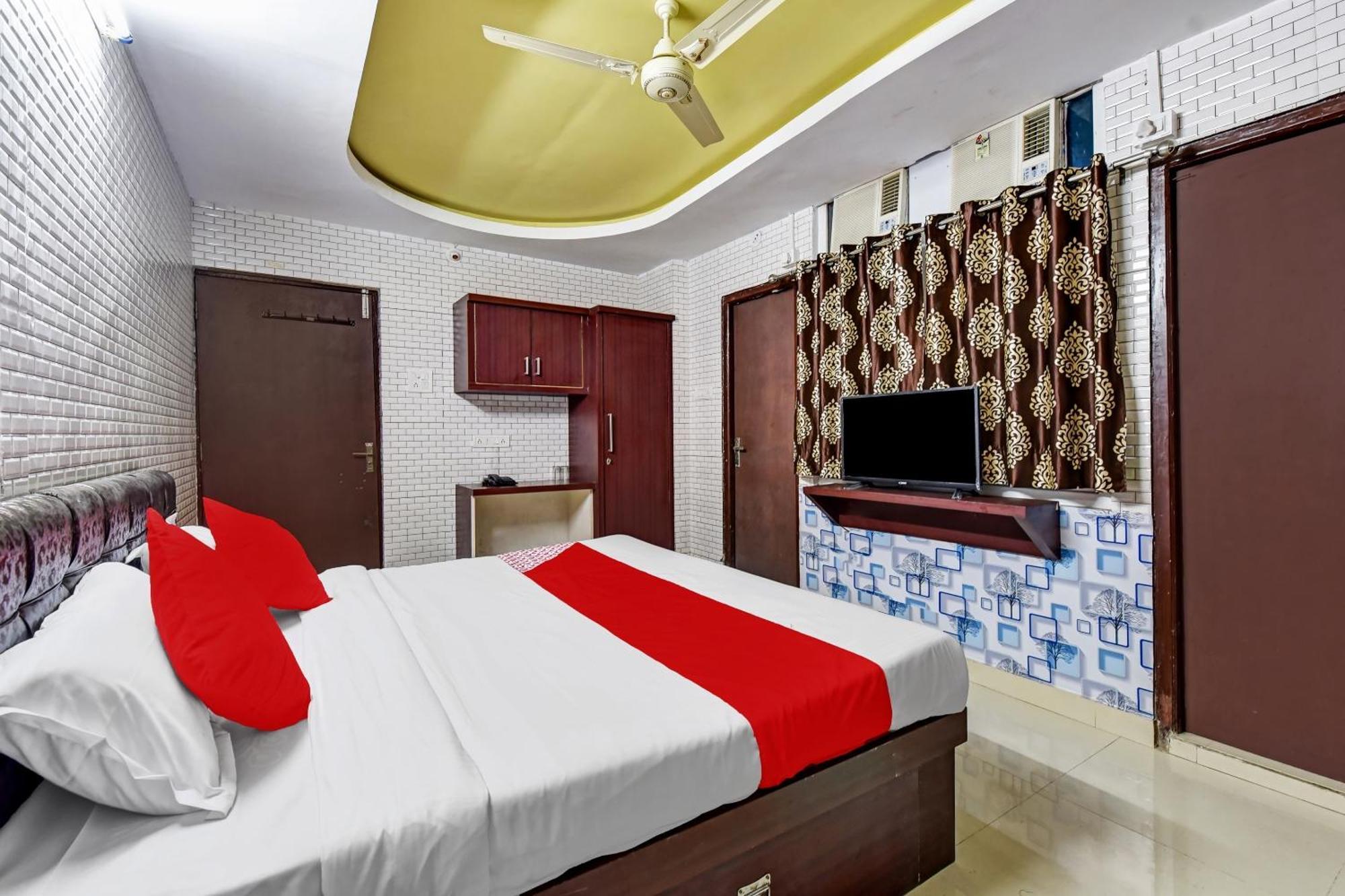 Hotel O Eleven Hotel & Banquet كوتا المظهر الخارجي الصورة